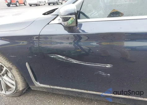 2020 BMW 750I xDrive z USA, uszkodzony, nr VIN WBA7U2C05LGM26656